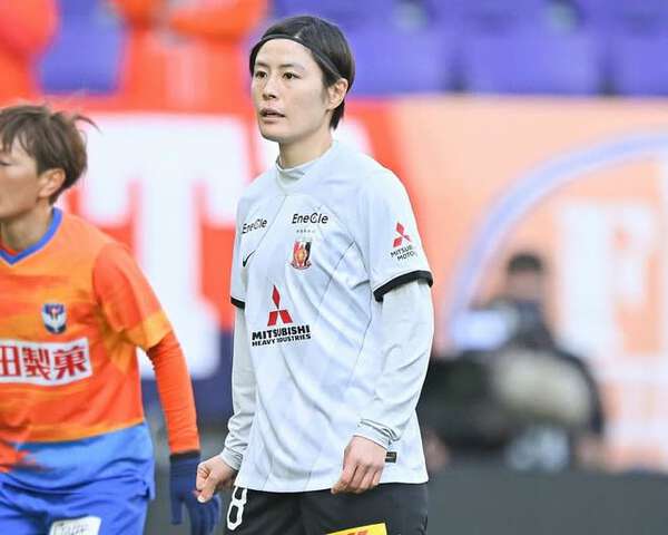 浦和レッズ猶本光　移籍記念Tシャツ 浦和レッズ猶本光 移籍記念Tシャツ - メルカリ