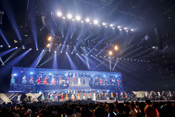 アニサマ2025』DAY1で豪華アーティスト集結 黒崎真音さんの魂