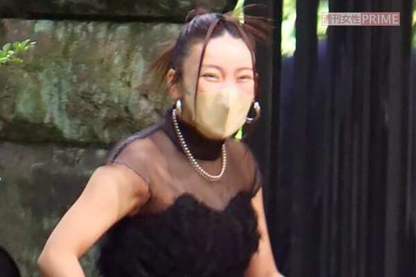 【のぶちゃんやすちゃん様】専用 プロレス復帰のフワちゃん、因縁のやす子との“8月決戦”を期待する