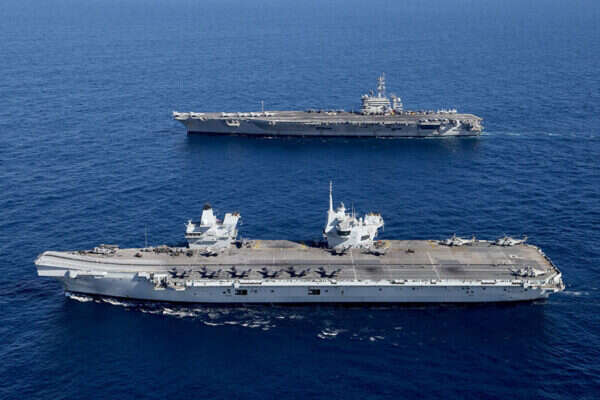 ナ*ラ様 イギリス海軍　空母打撃群　アメリカ海軍　バージニア　イリノイ　パッチ ナ*ラ様 イギリス海軍 空母打撃群 アメリカ海軍 バージニア