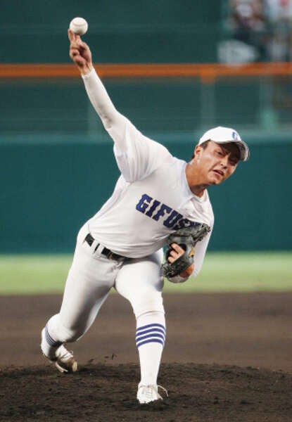 星翔高校野球部ジャケット 力投する柴田 高校野球|au Webポータルスポーツニュース