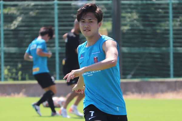 浦和FW安部裕葵が1616日ぶりの公式戦「正直やめていたと思う」 刻んだ