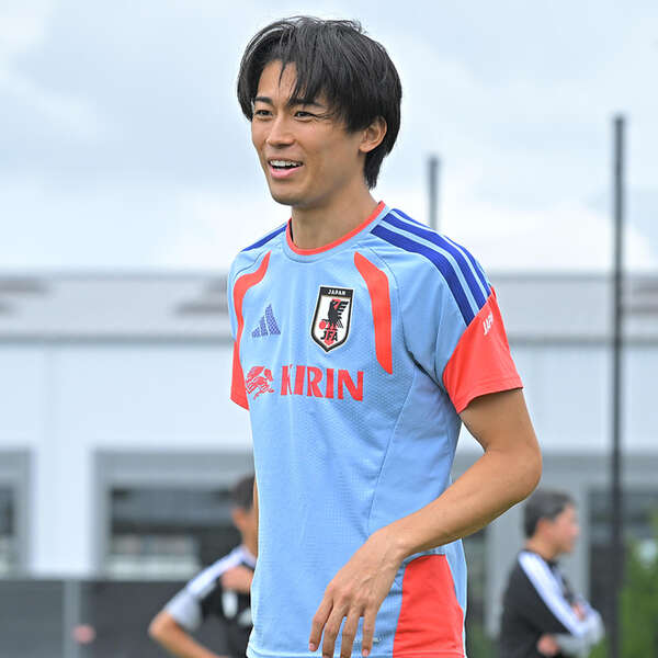 久保のアイデアや創造性はスペシャル」中村敬斗が明かした“不在の痛手