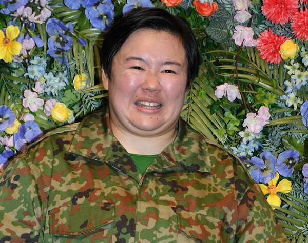 やす子 自身のギャップに苦悩?|au Webポータル芸能ニュース