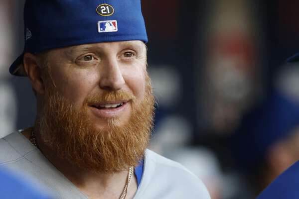 MLB】ジャスティン・ターナーが妻に贈ったドジャース時代の“特別な