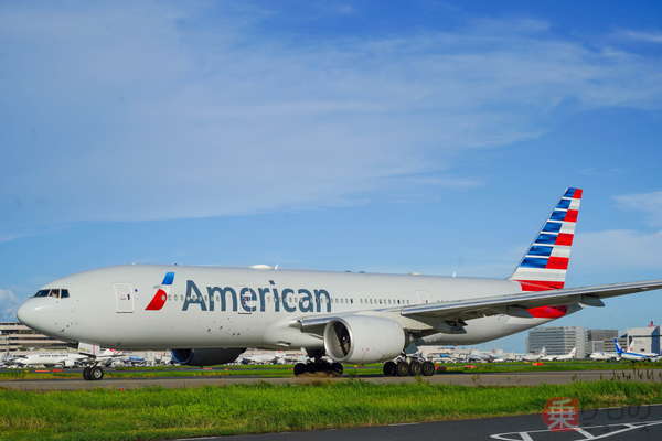 超レア】 PACMIN アメリカン航空 特別塗装B757 1/100 超レア】 PACMIN