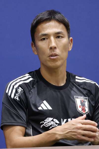 サッカー長谷部、勝つために学ぶ W杯に向け日本代表コーチとして|au