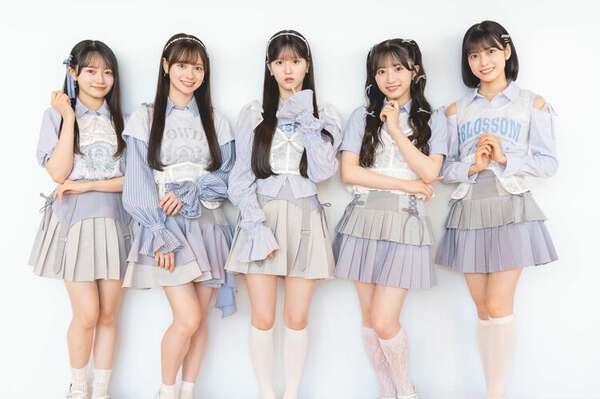 秋山由奈 20周年コンサート【公約のサイン入りメッセージカード】 AKB48 秋山由奈 20周年コンサート【公約のサイン入りメッセージカード】 AKB48