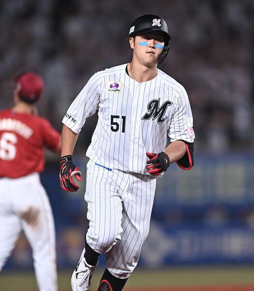 ロッテが3連勝で今季最多の貯金「2」山口が名誉挽回の10号2ラン 守備