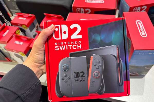 Nintendo Switch (海外購入品) Switch 2、アメリカではフツーに買えるらしい。一方、我々は