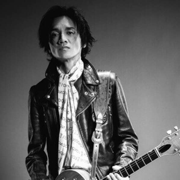 成田昭次⭐︎ギター型キーホルダー未使用⭐︎男闘呼組 男闘呼組 成田昭次 ギター型キーホルダー