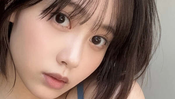 あゆの｜紫苑のまなざし|au Webポータル芸能ニュース