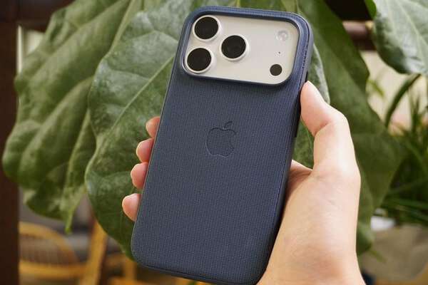 【純正/新品/未開封】iPhone17 Pro テックウーブンケース　パープル MagSafe対応iPhone 17 Pro Max テックウーブンケース パープル