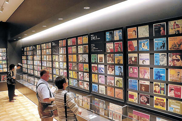 懐かしのレコード1000枚 富山、歴史展示館で内覧会|au Webポータル国内
