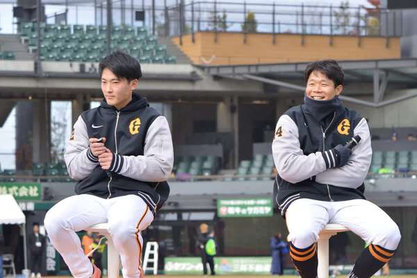 巨人】佐々木俊輔「奪われたってことなので」 2年ぶりの「1番・中堅