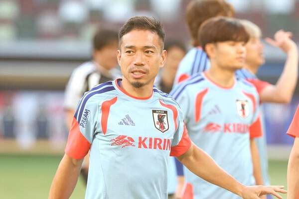 賛否両論あると思う」39歳・長友佑都のW杯メンバー入りに日本代表戦士