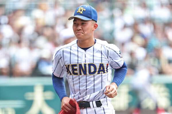 阪神タイガース ドラフト1位 立石正広 直筆サインボール ユニフォーム 石垣元気 阪神タイガース ドラフト1位 立石正広 直筆サインボール ユニフォーム