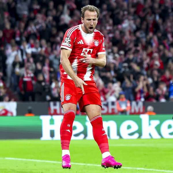 激レア 代表 シェフチェンコ選手 ユニフォーム バロンドール 激レア ウクライナ代表 シェフチェンコ選手 ユニフォーム バロンドール