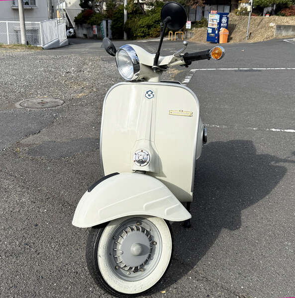 ええっ！？クラシックベスパが新車で買えるの？……いえ、インドの鉄