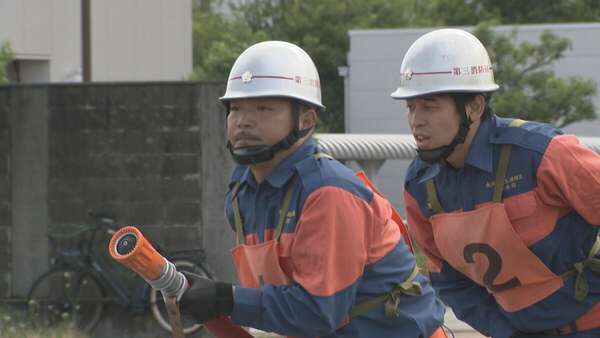 「操法は消火活動の基本の動作」金沢市の消防団員245人出場のポンプ車操法大会 スピードや正確性競うのサムネイル
