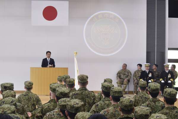 陸自「情報作戦隊」発足で式典|au Webポータル国内ニュース