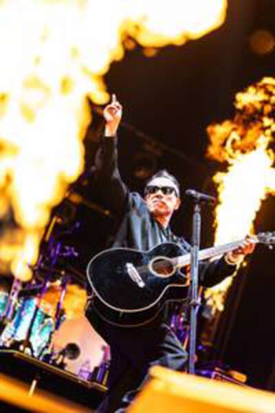 長渕剛 信頼と裏切り、希望と絶望「味噌糞な3年間」を力に完全燃焼