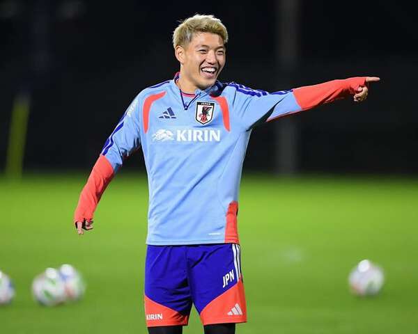 南野、久保、鎌田。主軸3人をベースにバリエーションを増やしたい。堂