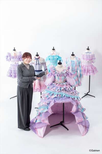 AKB48」20年を支えた衣装デザイナー・茅野しのぶ 着る人に寄り添う衣装