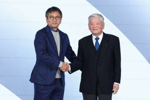 野々村チェアマンと川淵氏 Jリーグ|au Webポータルスポーツニュース