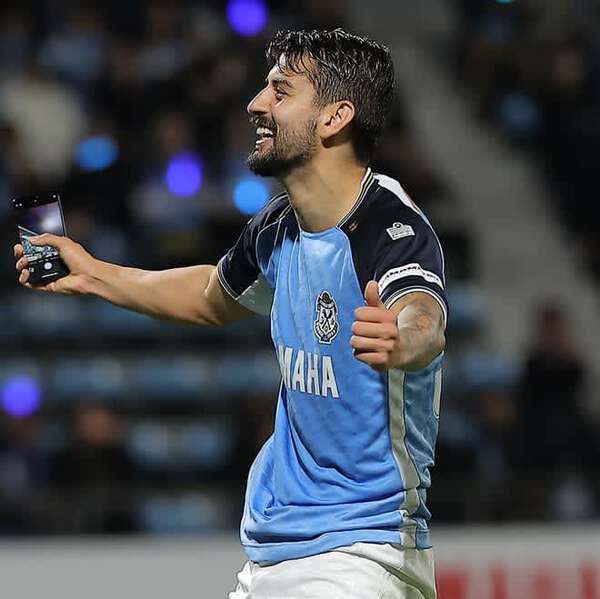 奇跡のような流れ」リカルド・グラッサの衝撃弾で劇的勝利、”7位→5