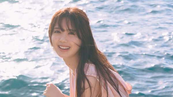 乃木坂46筒井あやめ、写真集2週連続1位の輝き