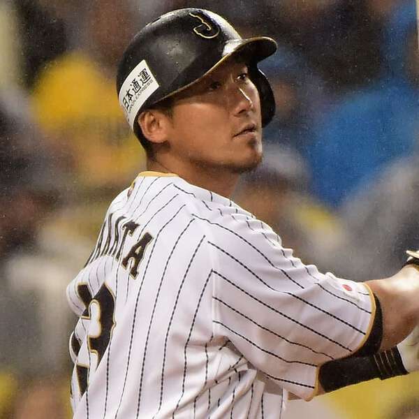 中田翔が“大阪桐蔭高時代の同級生”と再会。元日本代表との対面にSNS上