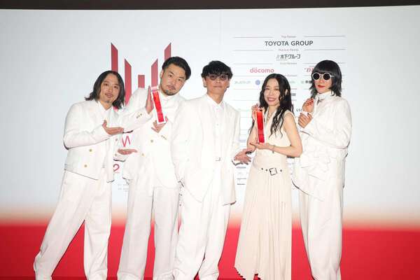 サカナクションが8冠 Mrs. GREEN APPLE、Fujii Kaze、HANAらが主要賞