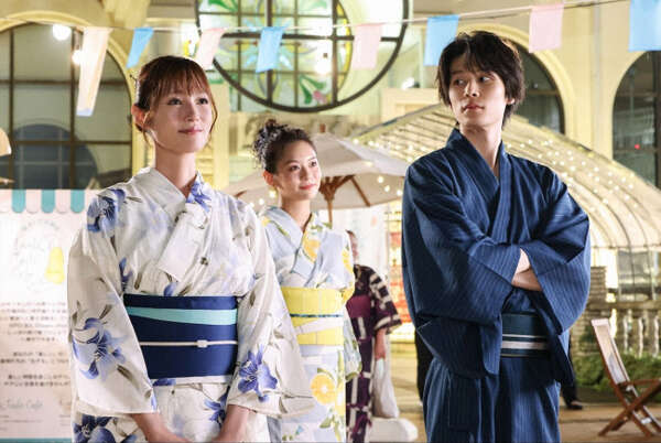 夏日記　浴衣　百合　深田恭子さんドラマ着用 初恋DOGs』“優香”深田恭子、夏祭りの浴衣姿にネット歓喜「可愛