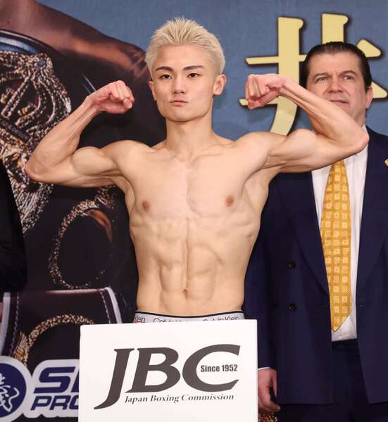 プロ転向4戦目の吉良大弥が前日計量一発パス「体調もいい。仕上がりも