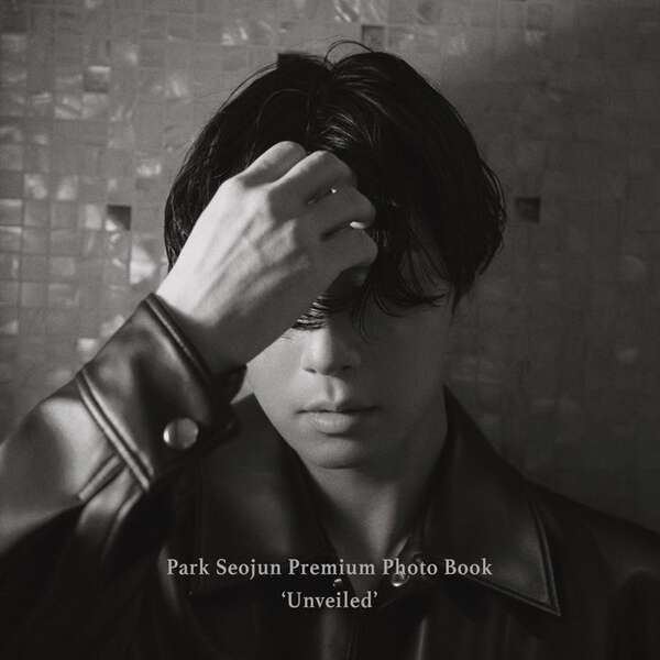 パクソジュン 　　サイン　　モノクロ写真 パク・ソジュン、デビュー15周年記念写真集決定 2月に来日＆サイン会も